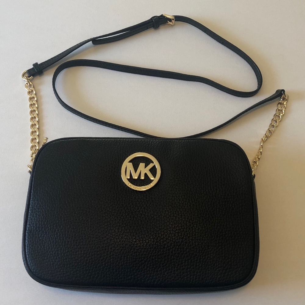 Michael Kors Lrg Black Leather “Fulton” Crossbody